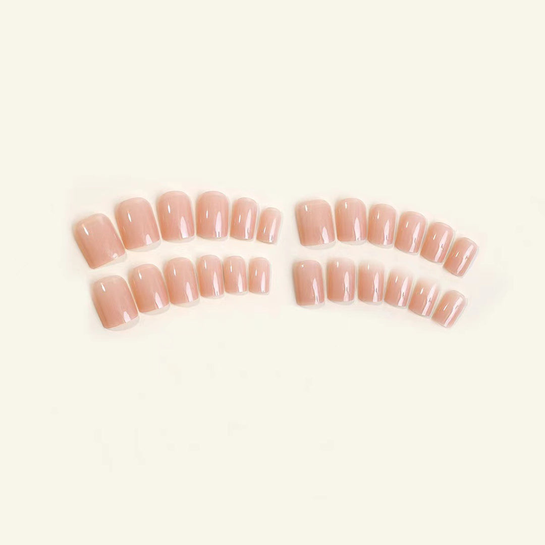 High-quality artificial nails in a natural look Stornfield