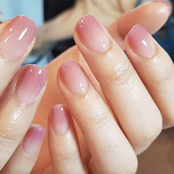 Elegant and high-gloss artificial nails with ombre effect Stornfield