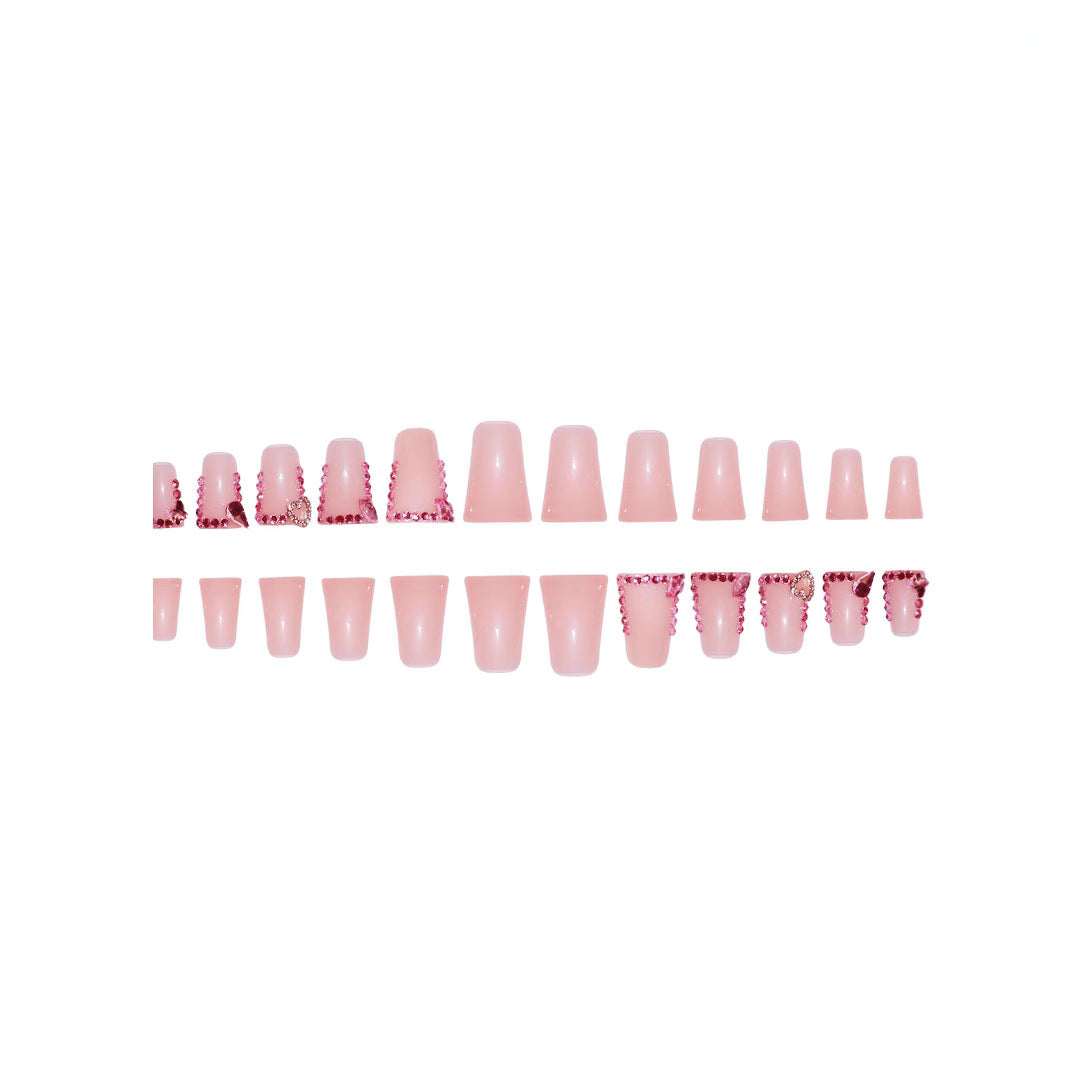 Glamorous 3D Nail Art Stornfield