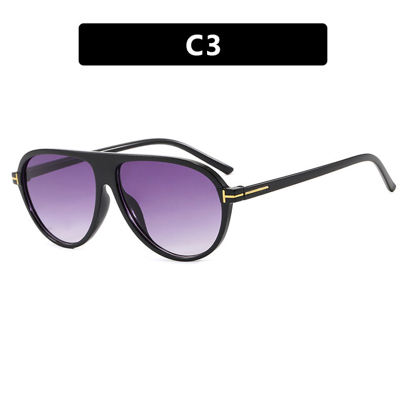 Ladies stylish sunglasses in aerodynamic design Stornfield