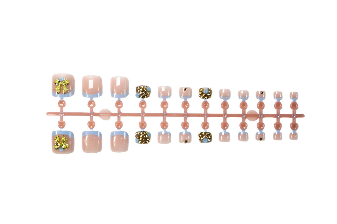 Art nail set with glamorous flower and glitter decorations Stornfield