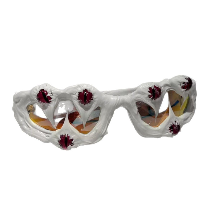 Ladies extravagant sunglasses with unique frame and eye-catching detail Stornfield