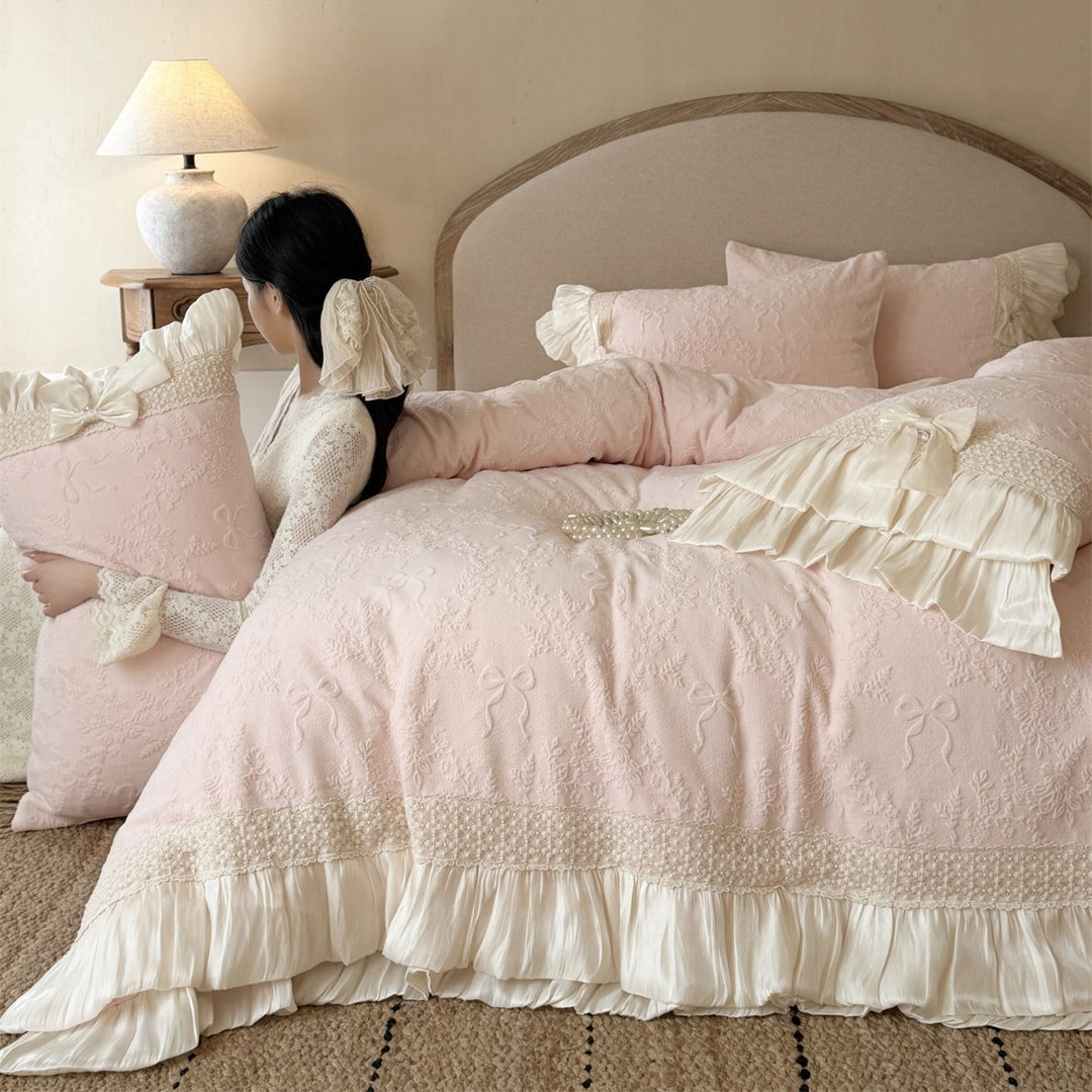 Vintage Lace-Trimmed Quilted Bow-Embossed Duvet Cover Bedding Set