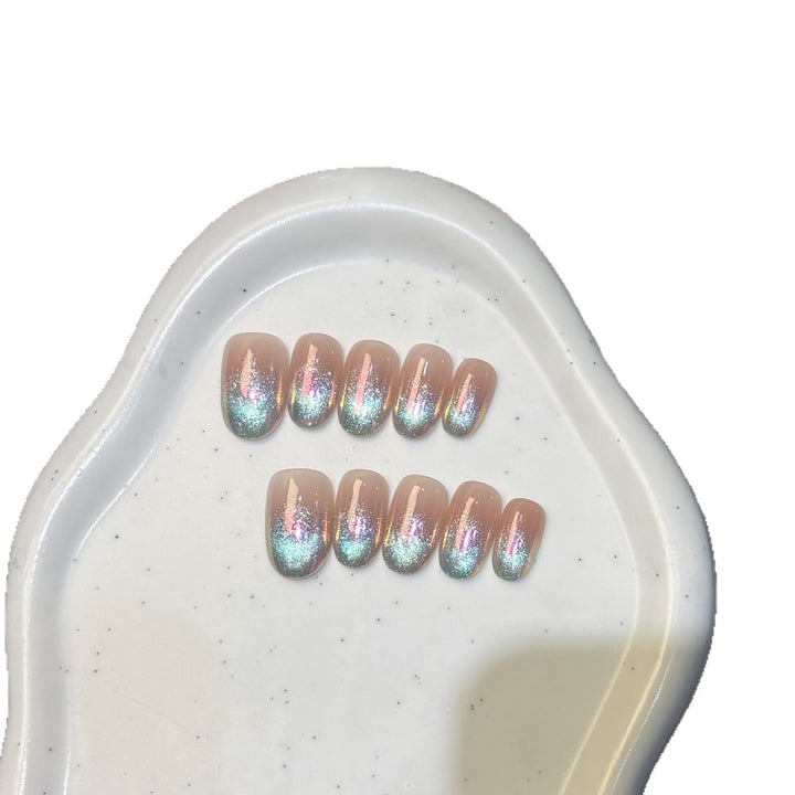 Artificial nail tips with shimmering ombre effect Stornfield