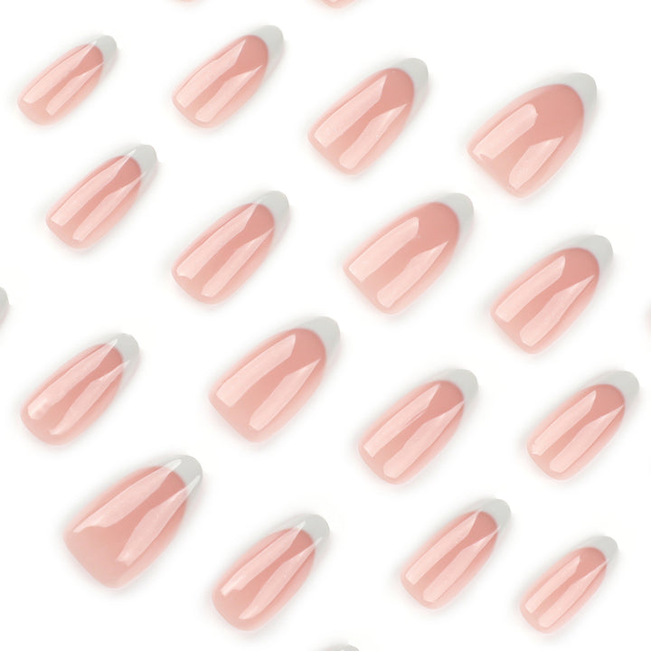 Elegant French-Tip Artificial Nails Stornfield