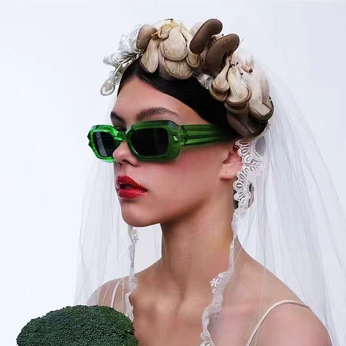 Women's fashionable sunglasses in contemporary design Stornfield