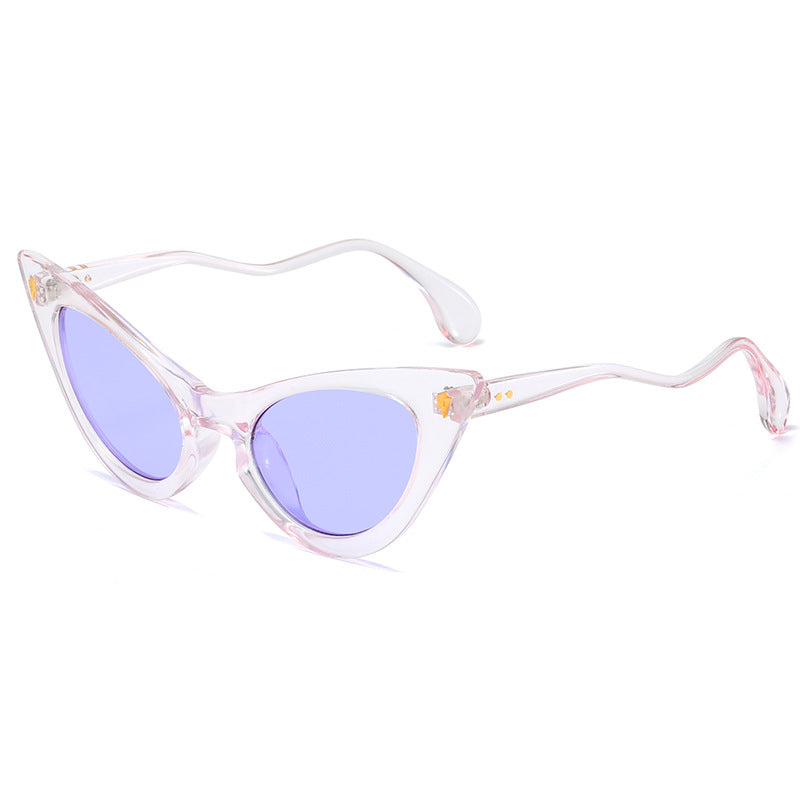 Women's Cat-Eye Sunglasses with Mirrored Lenses and Elegant Detail Stornfield