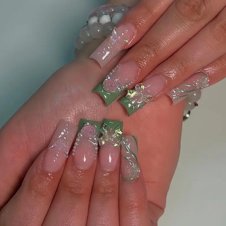 Decorative Acrylic Floral Press-On Nail Art Stornfield
