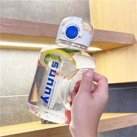 Ladies BPA-free drinking bottle with practical spout Stornfield