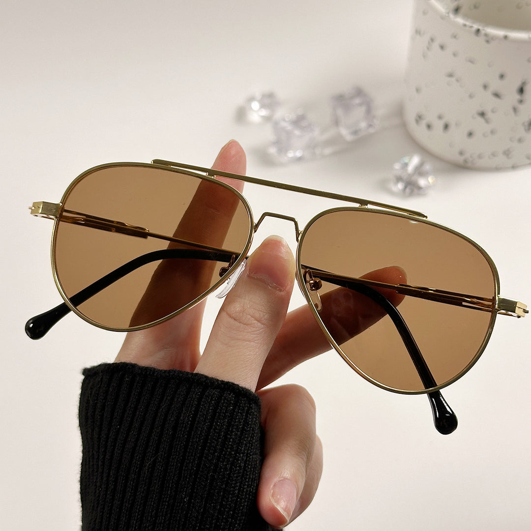 Women's timeless pilot sunglasses with high-quality frame Stornfield