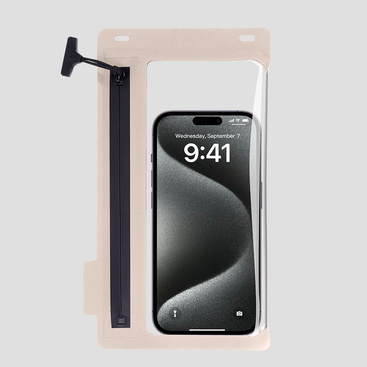 Swimmable smartphone case Stornfield