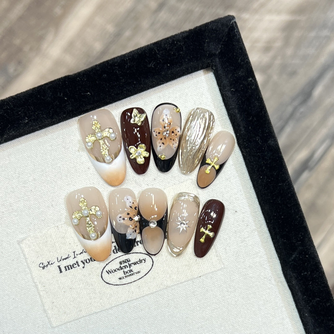 Glamorous Starry Press-On Nail Art