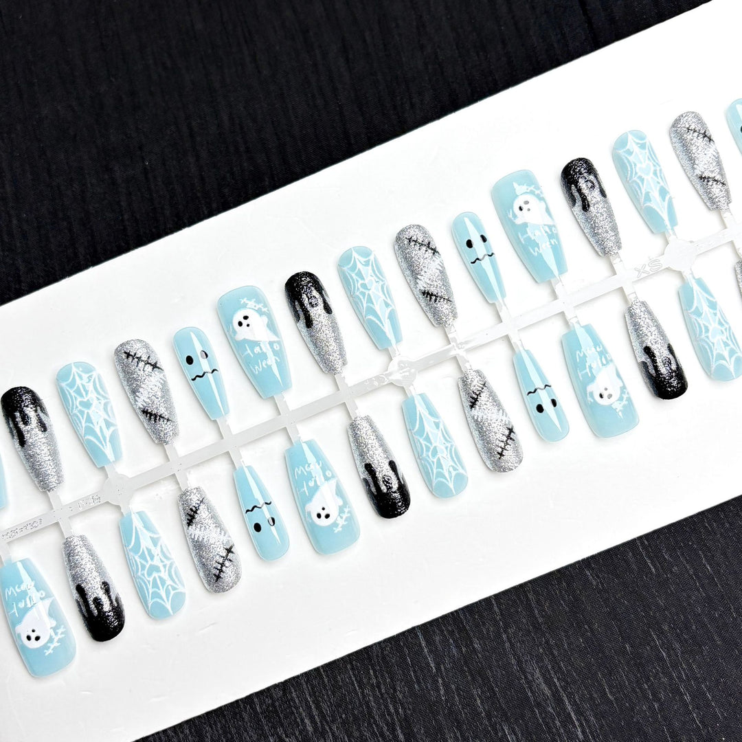 Themed Press-On Nail Art Set 1790745745