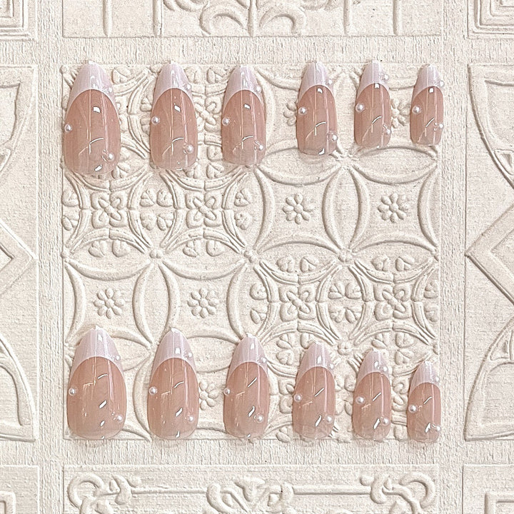Elegant Decorative Press-On Nail Set Stornfield