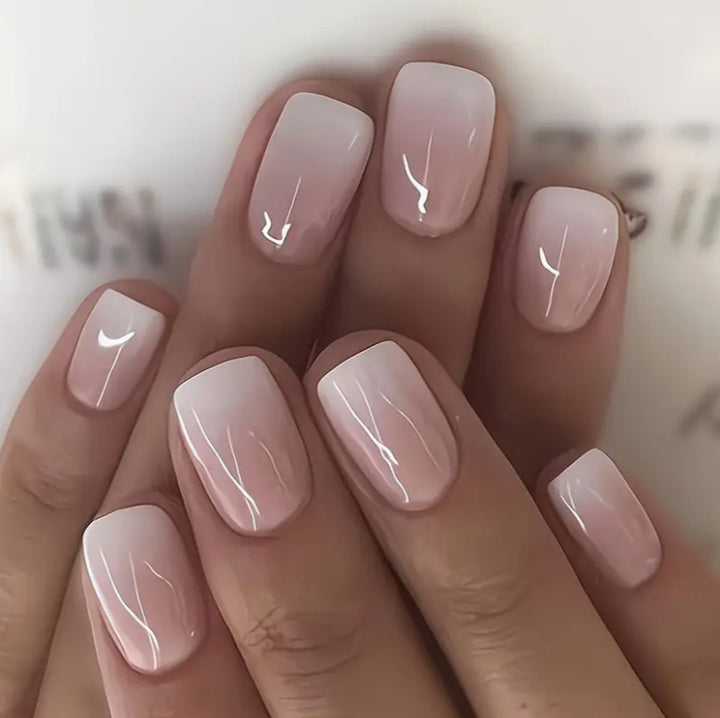 Artificial nail with elegant ombre effect Stornfield