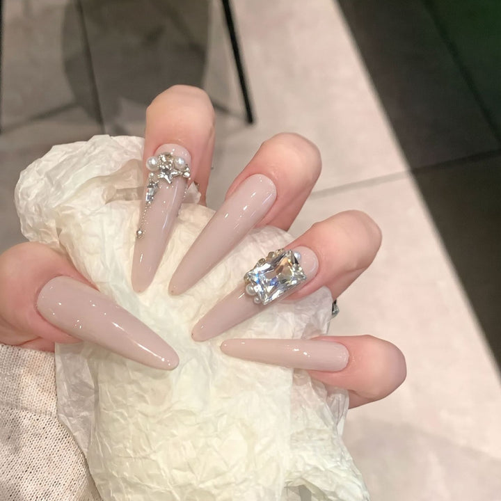 Rhinestone-Embellished Stiletto Nail Art Set Stornfield