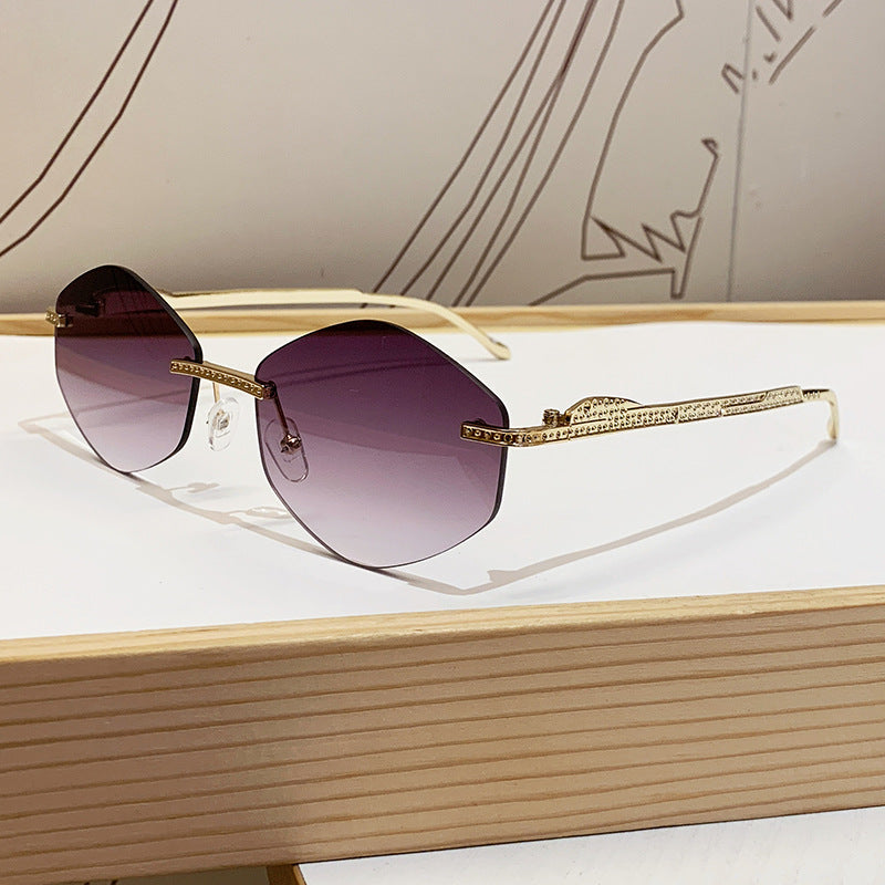 Women's extravagant sunglasses with sparkling accents Stornfield