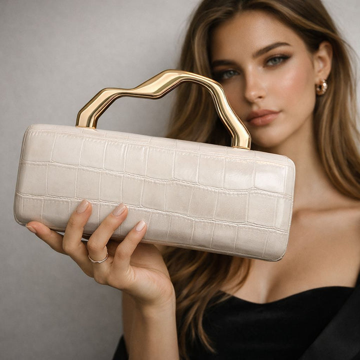 Elegant Crocodile Pattern Clutch