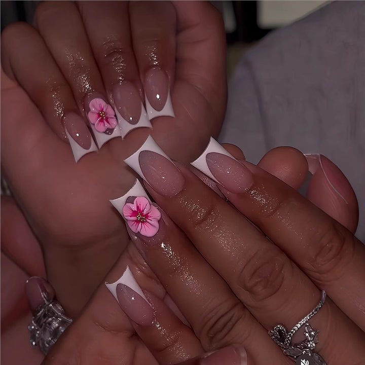 Floral Design Press-On Nails Stornfield