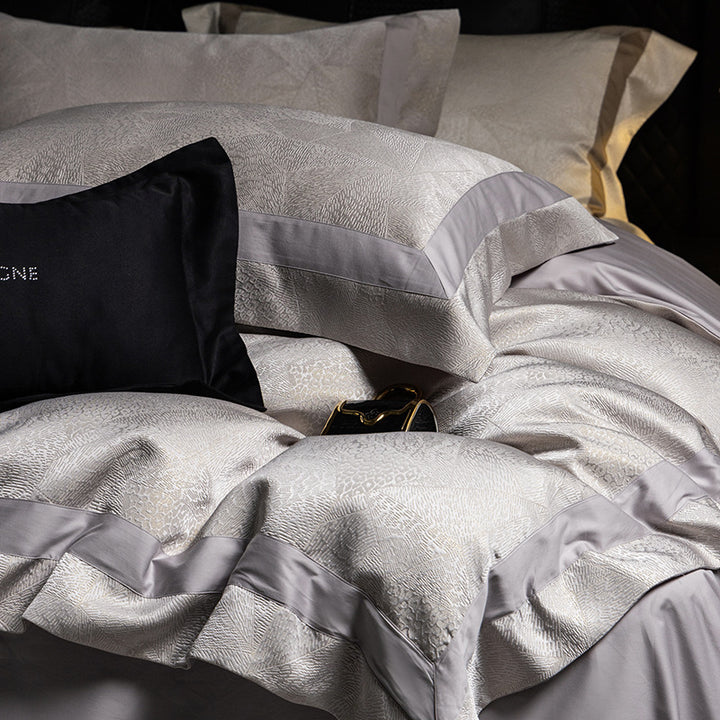 Luxury Jacquard Duvet Cover Set with Satin Border