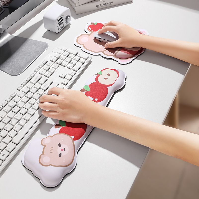Cartoon-Themed Ergonomic Wrist Rest Set