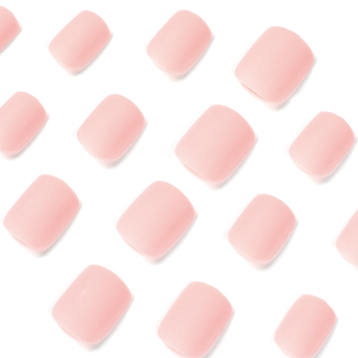 High-quality artificial nails with elegant matte finish Stornfield