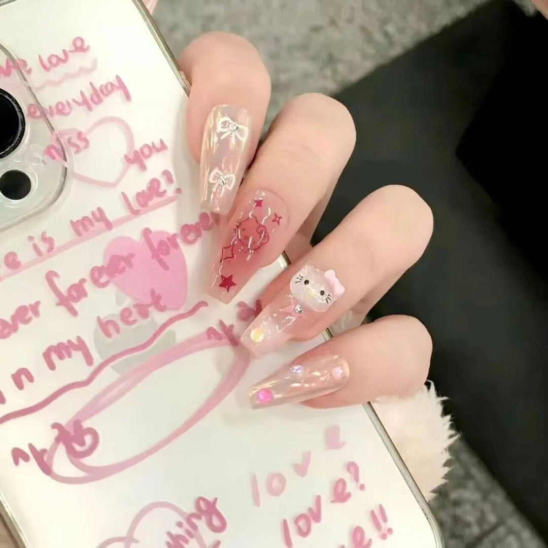 Whimsical Cartoon-Themed Press-On Nail Art Stornfield