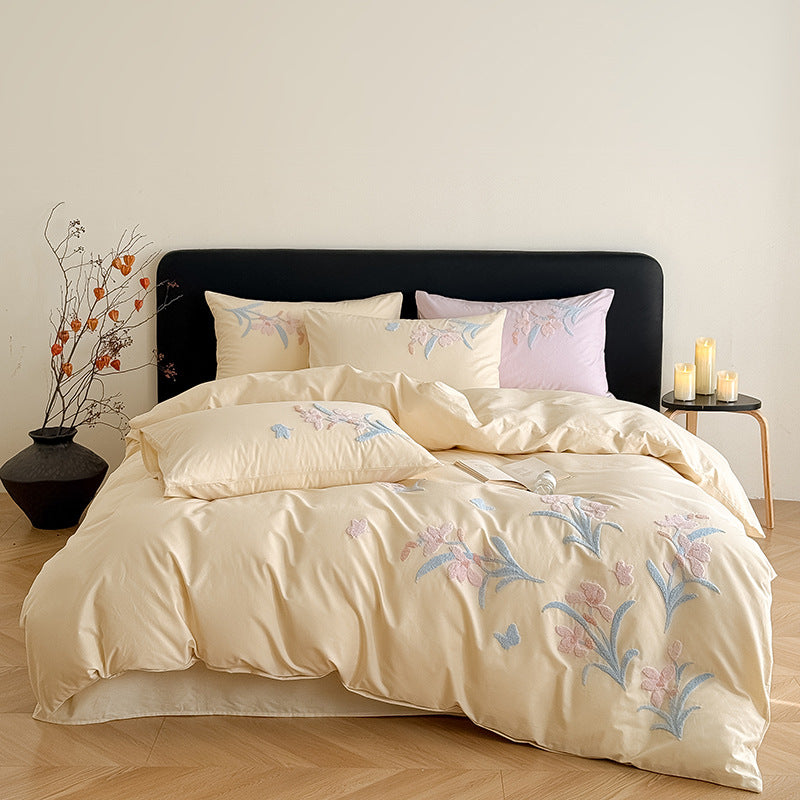 Botanical Embroidered Cotton-Sateen Duvet Ensemble with Pillow Shams