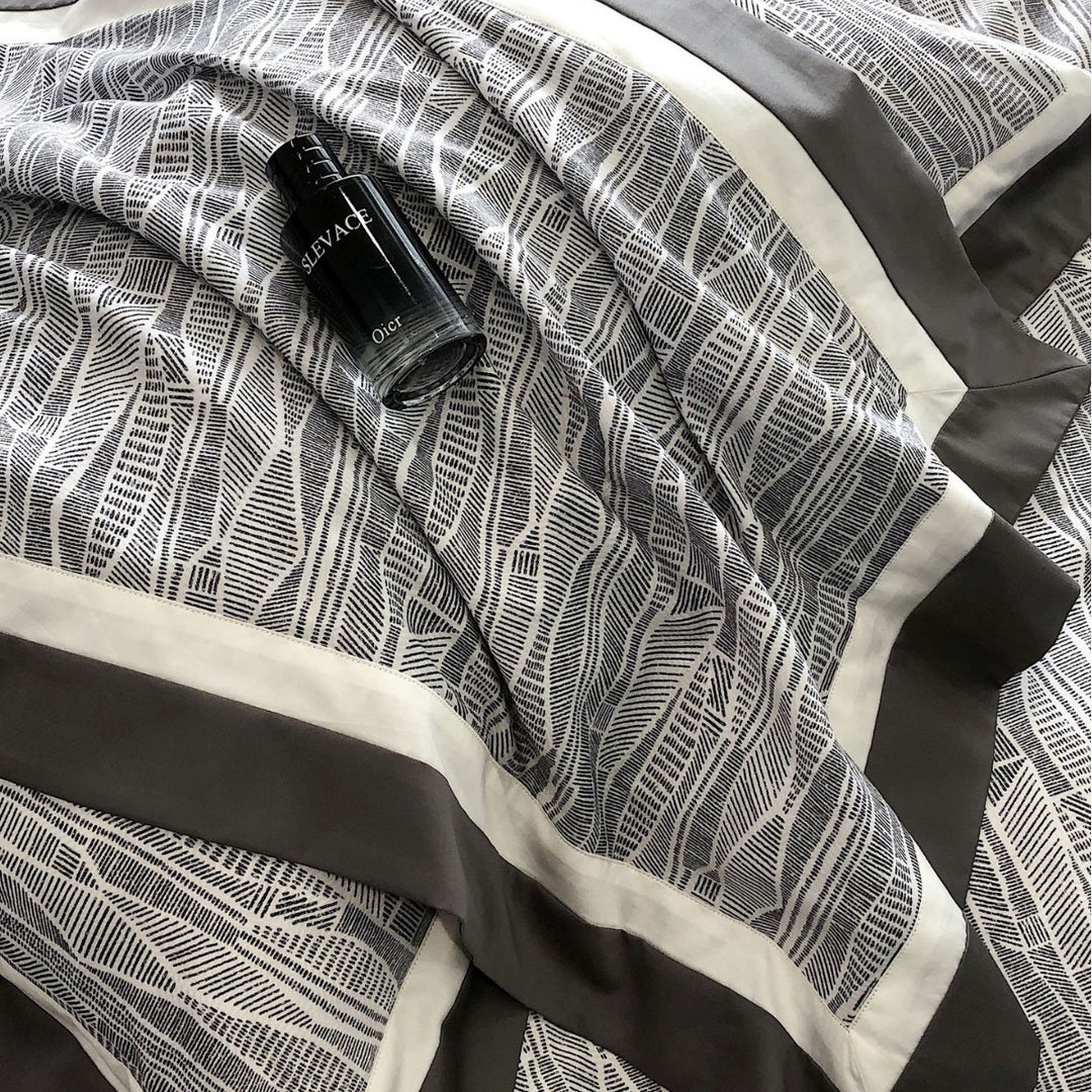 Reversible Cotton-Sateen Duvet Cover Set with Botanical Linear Print & Contrast Border