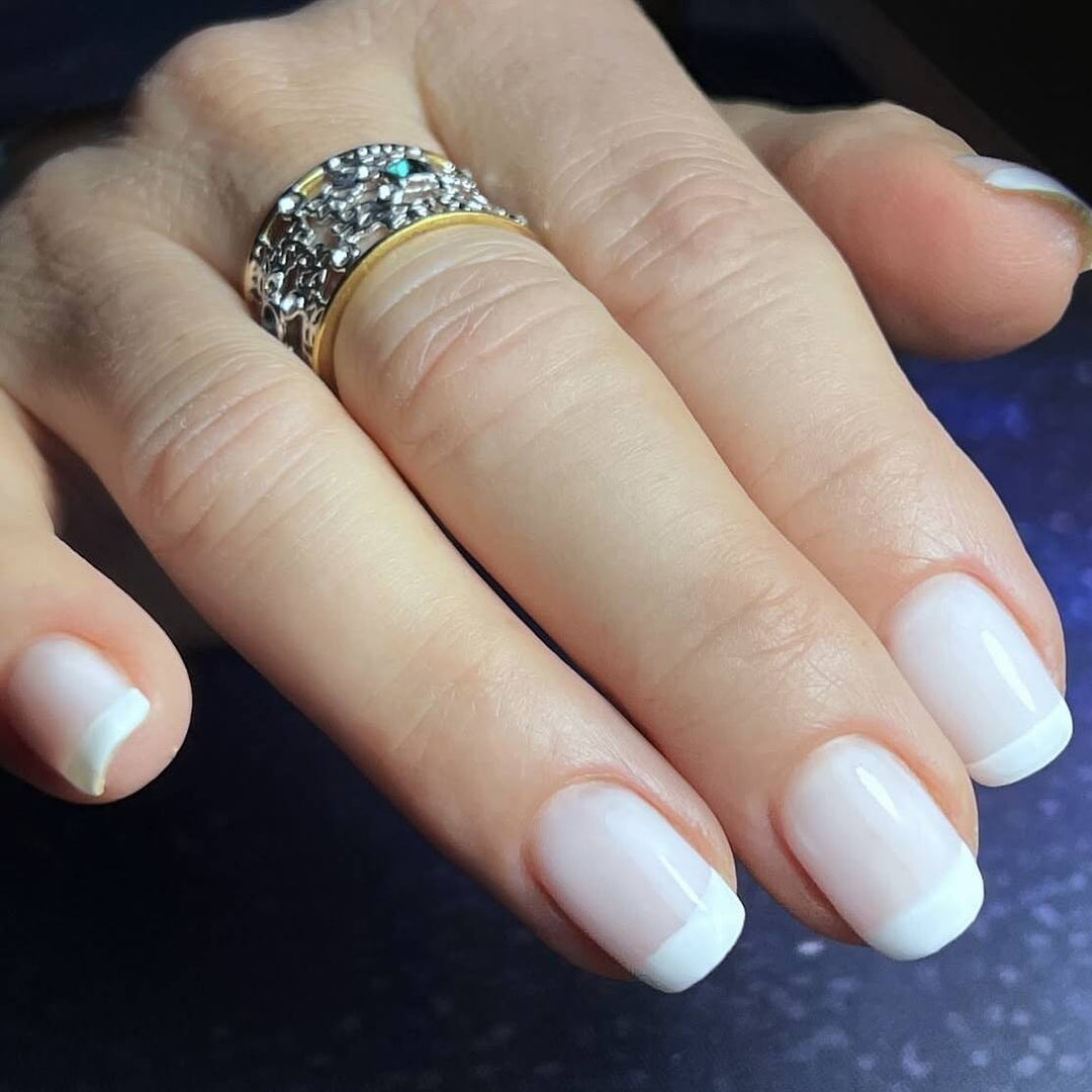 Elegant French Tip Press-On Nails