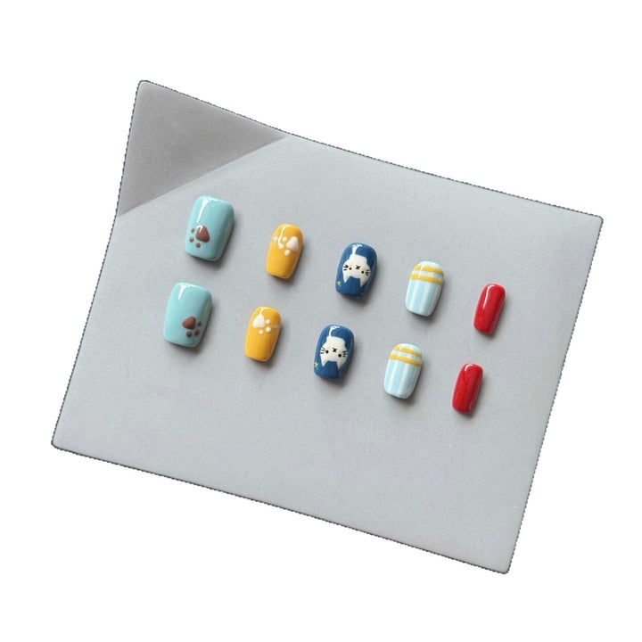 Decorative Character Press-On Nails Set