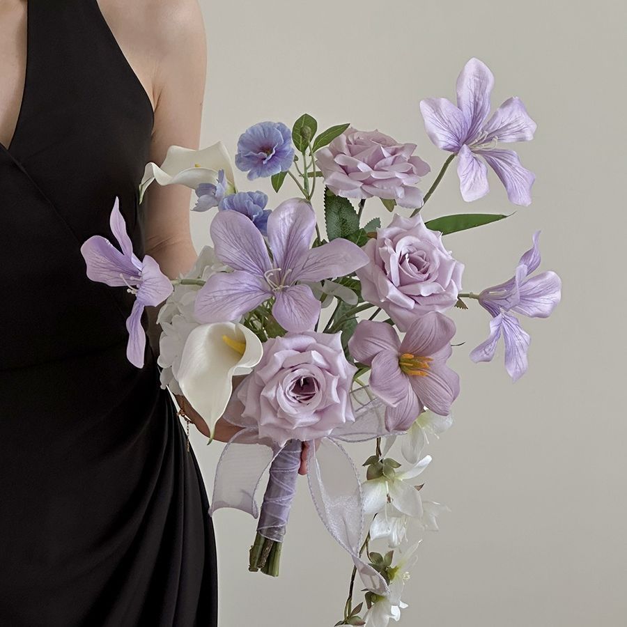 Elegant Bridal Flower Bouquet