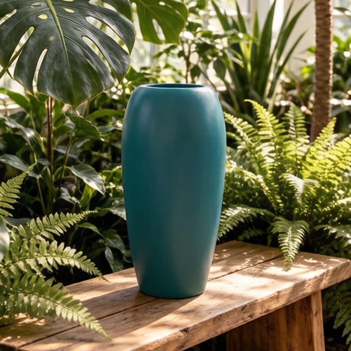 Modern Minimalistic Accent Vase Stornfeild