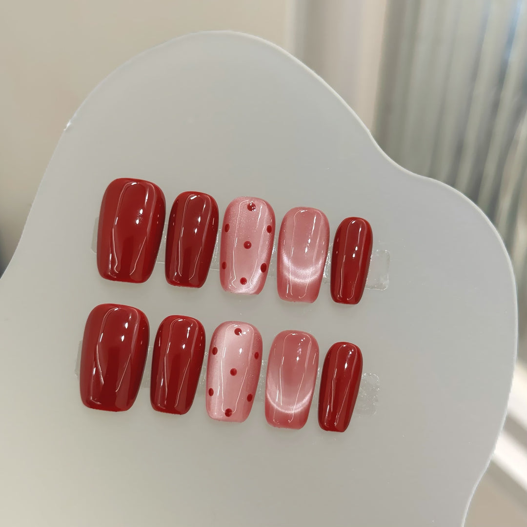 Decorative Press-On Nail Art Set with Elegant Gradient and Polka Dot Patterns
