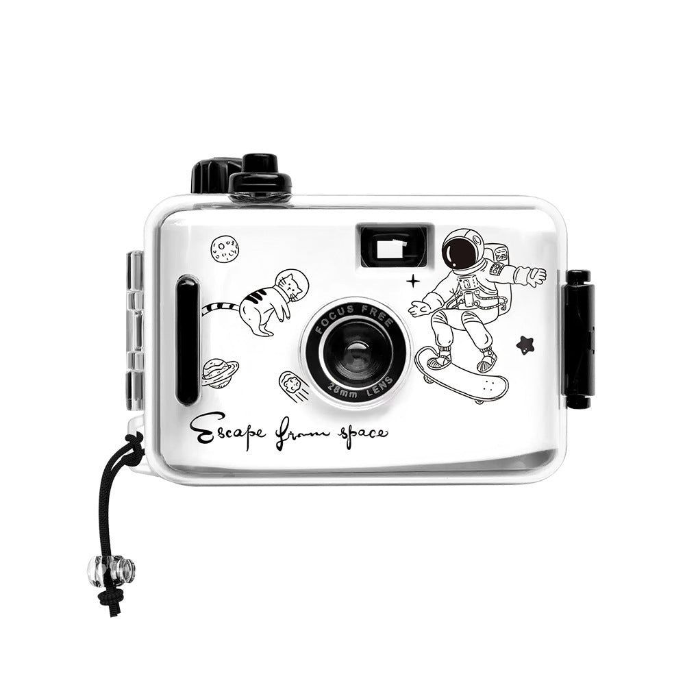 Focus-Free Disposable Underwater Camera Stornfield