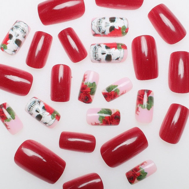 Artistic Skull-Themed Nail Art Stornfield