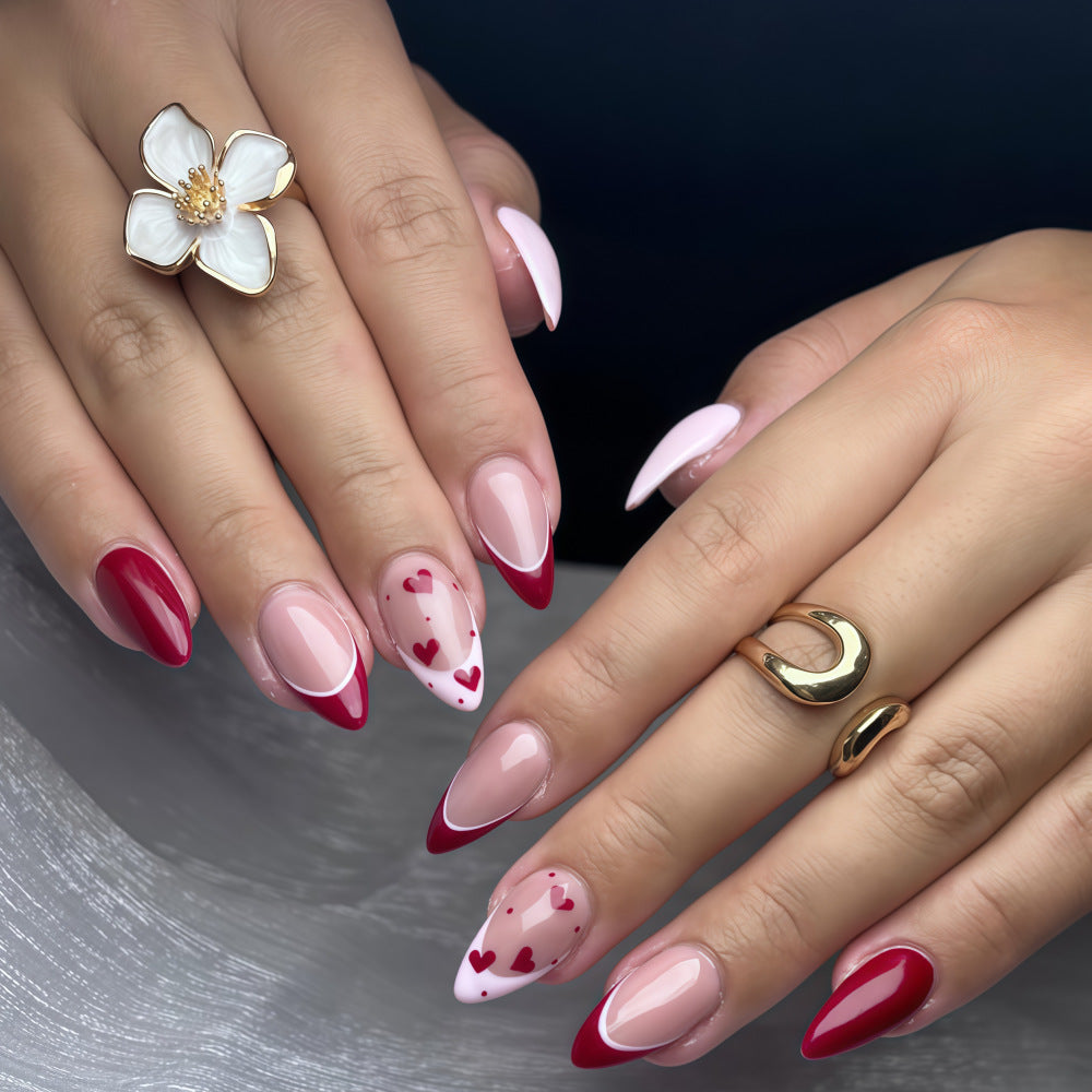 Artificial nails set with romantic heart designs Stornfield