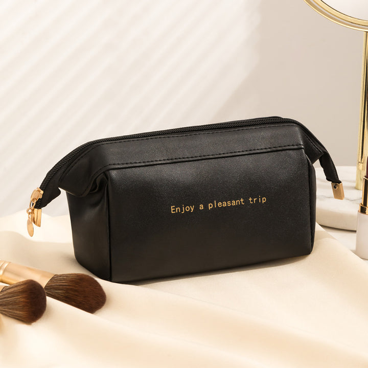 Travel-Friendly Makeup Pouch Stornfield