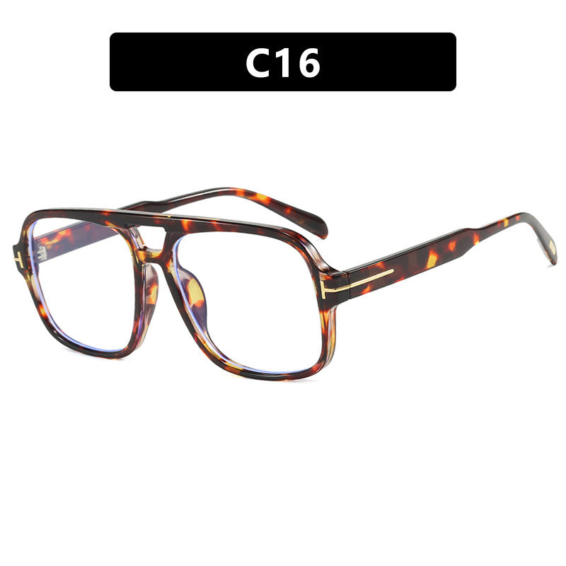 Women's Stylish Sunglasses in Distinctive Rectangular Format Stornfield