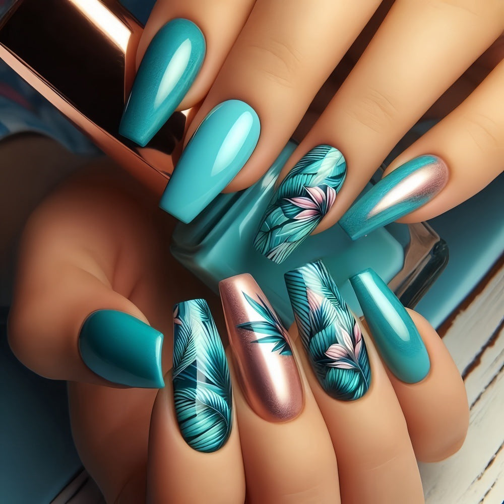 Artificial nails in exotic palm design Stornfield