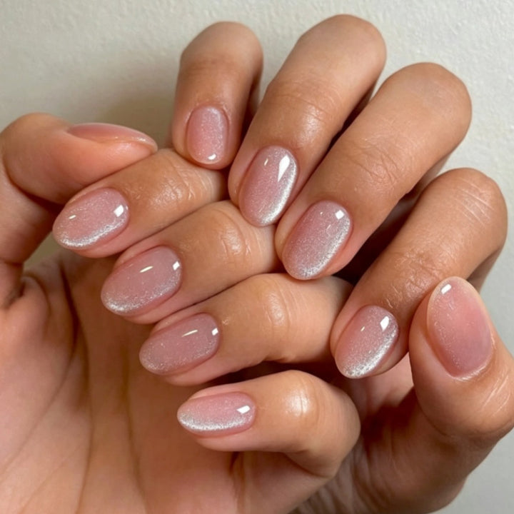 Glamorous artificial nails in elegant ombre look Stornfield
