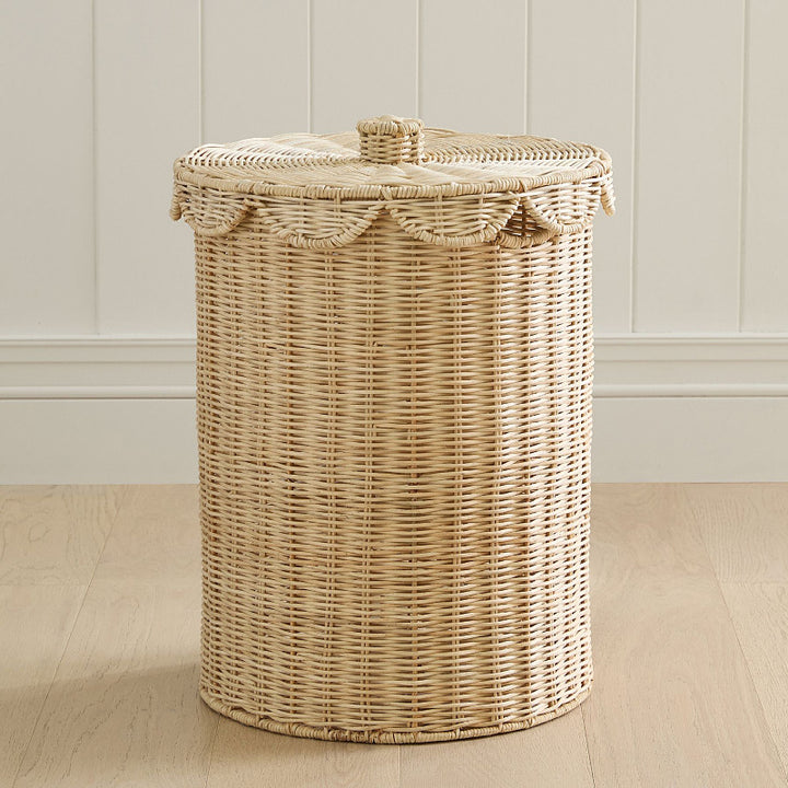 Practical laundry basket with lid Stornfield