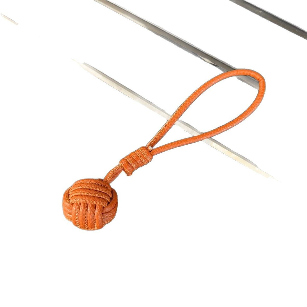 Multifunctional Knot Keychain Accessory Stornfield