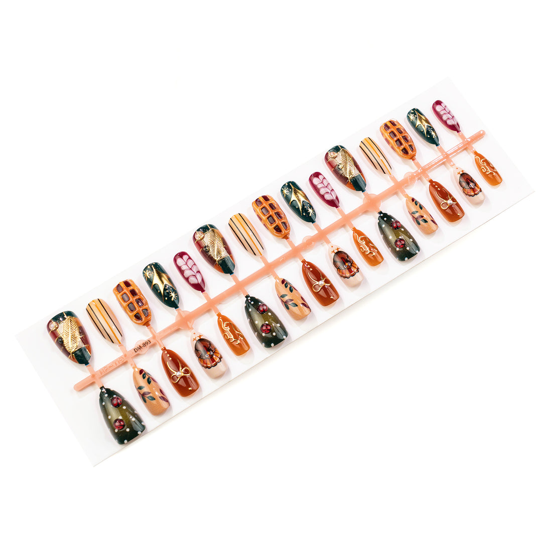 Artistic Seasonal Press-On Nail Art Set Stornfield