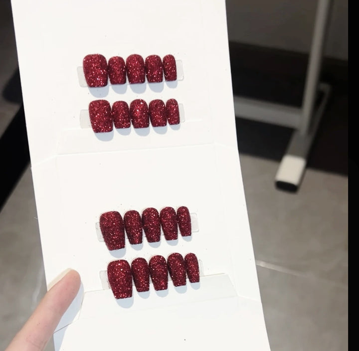 Glitter Nail Tips Stornfield