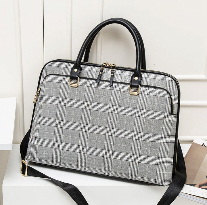 Elegant Laptop Bag in Luxurious Crocodile Look Stornfield