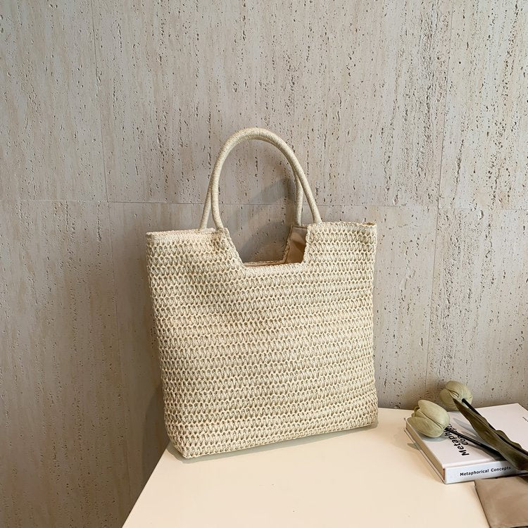 Handwoven tote bag with structured weaving Stornfield