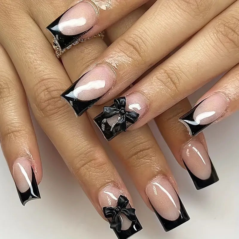 Artificial nail set with glamorous bow decorations Stornfield