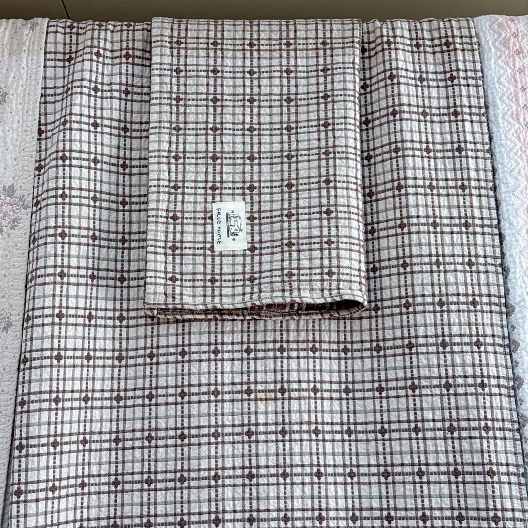 Ladies cuddly blanket with cute horse motif Stornfield