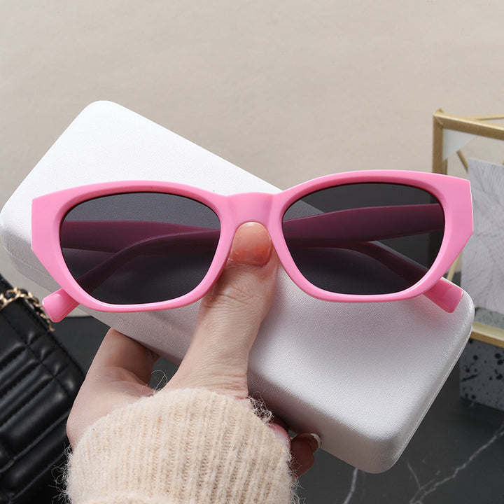 Ladies Cat-Eye Sunglasses with Stylish Frame and UV Protection Stornfield